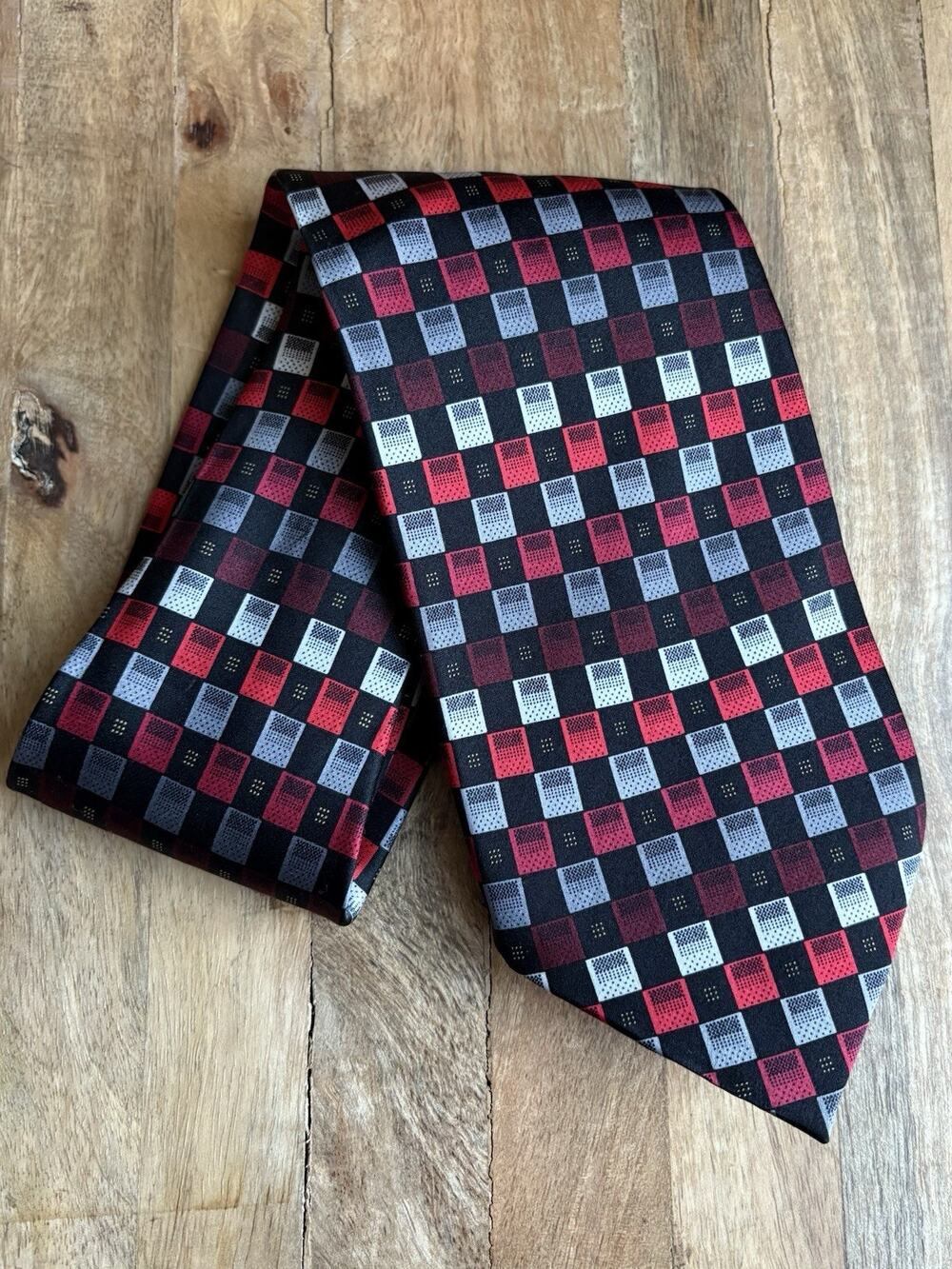 Covington 100% Silk Necktie Geometric Check Print Red Gray Black 3.75" Wide 58"